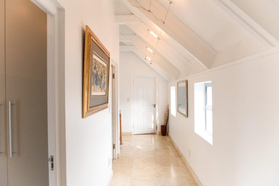To Let 3 Bedroom Property for Rent in Big Bay Western Cape